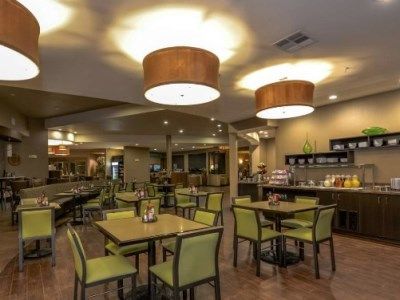 Western Premier College Station 3*
