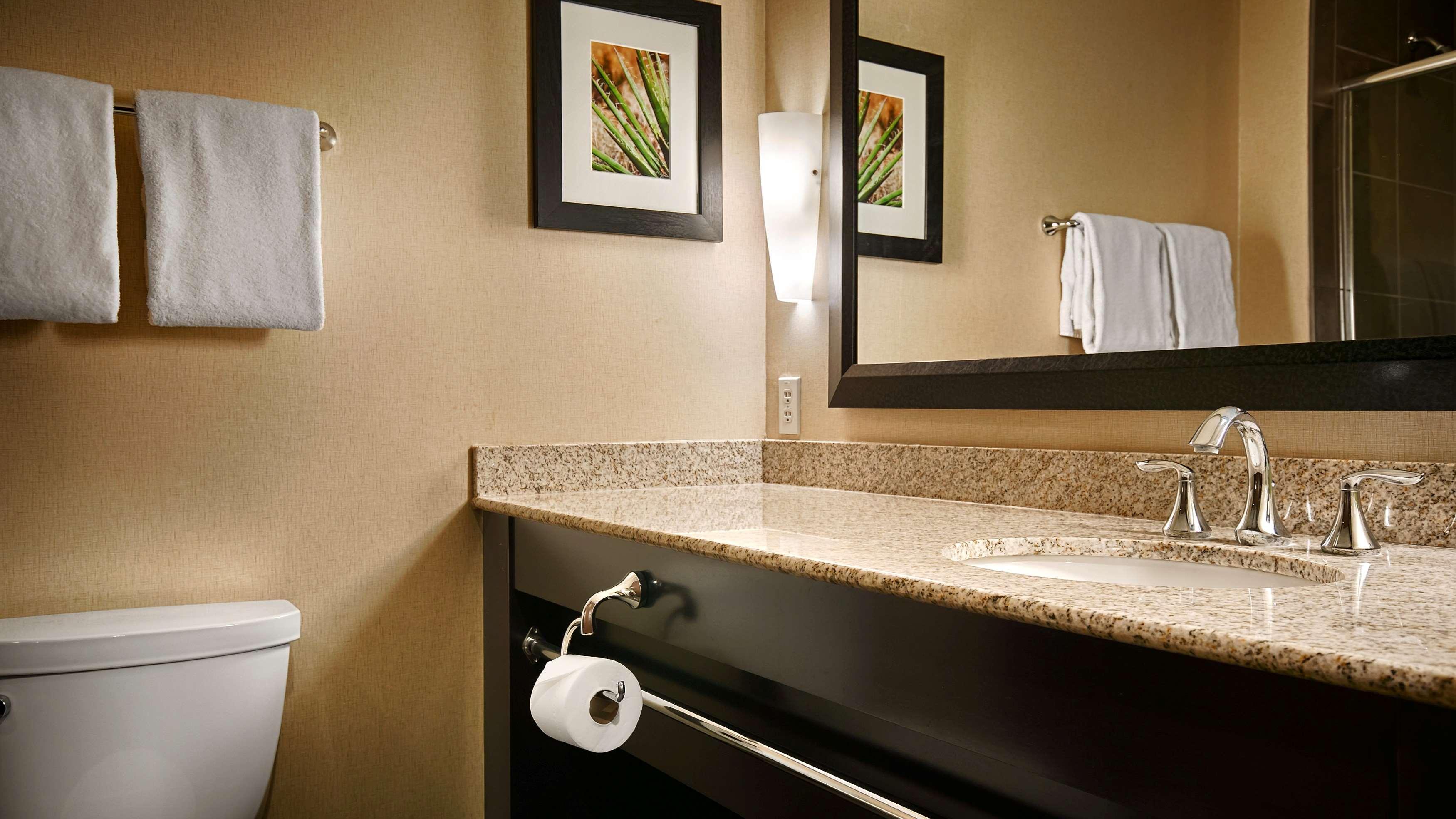 Western Premier College Station Hotel Bryan