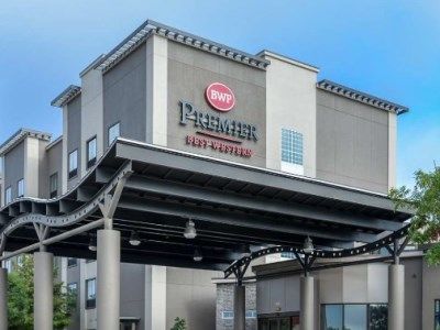 Western Premier College Station Hotel 3*